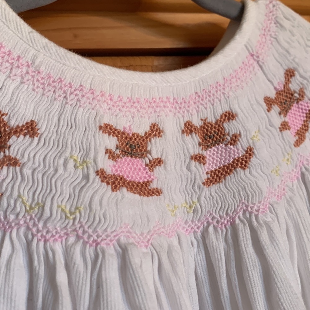 Vintage carouselware smocked Heirloom dress made in Peru size 8 - Picture 3 of 8
